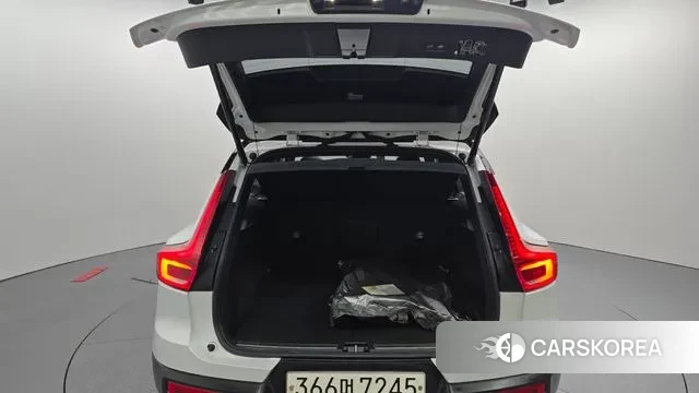 Volvo XC40 id 3182508 из Кореи 11