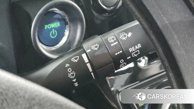 Toyota Prius C id 4557969 из Кореи 11