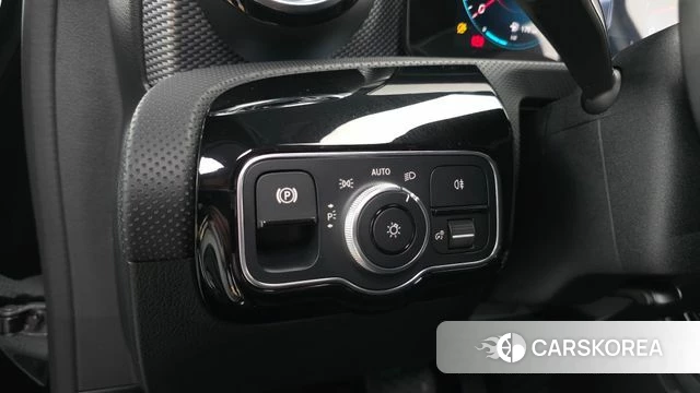 Mercedes-Benz A-Class W177 id 4416070 из Кореи 11