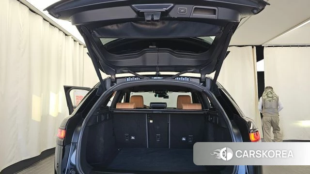 Land Rover Range Rover Velar id 4677667 из Кореи 11