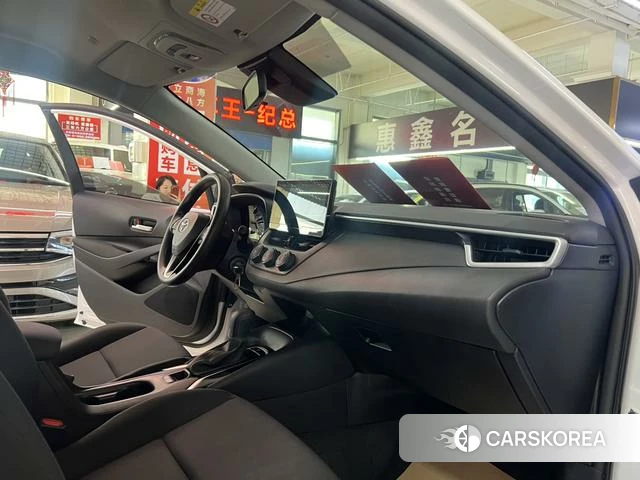 Toyota Corolla id 4259037 из Китая 11