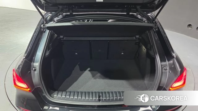 BMW 1 Series (F40) id 3860612 из Кореи 11