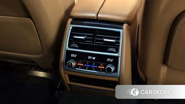 BMW 7 Series (G11) id 3325303 из Кореи 11