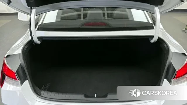 Hyundai Avante (CN7) id 3607472 из Кореи 11