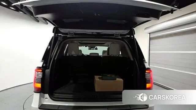 Ford Expeditation id 3343324 из Кореи 11