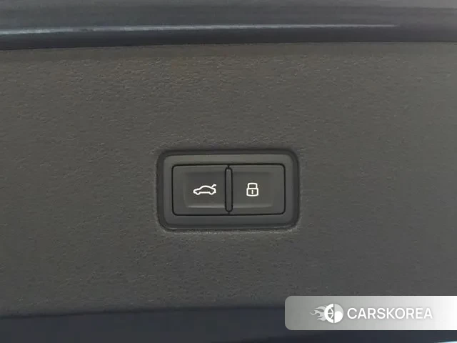 Audi Q8 (4M) id 3611683 из Кореи 11