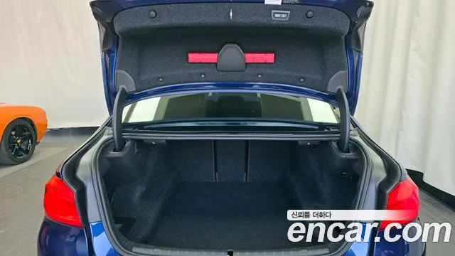 BMW 5 Series (G30) id 2534268 из Кореи 11