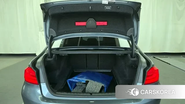 BMW 5 Series (G30) id 3055371 из Кореи 11