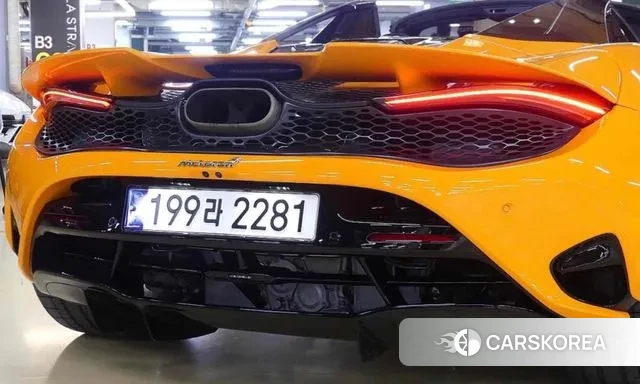 McLaren 750S id 3153486 из Кореи 11