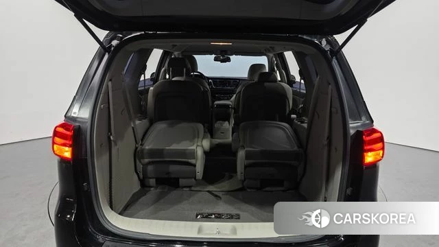 Kia The New Carnival id 4203843 из Кореи 11