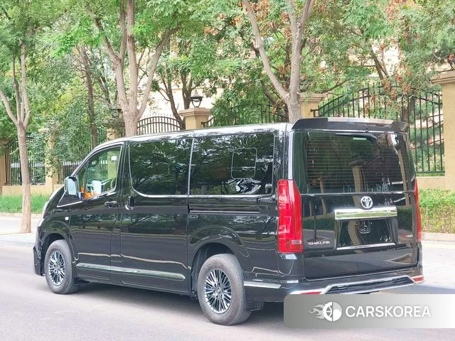Toyota Granvia (overseas) id 4271955 из Китая 11