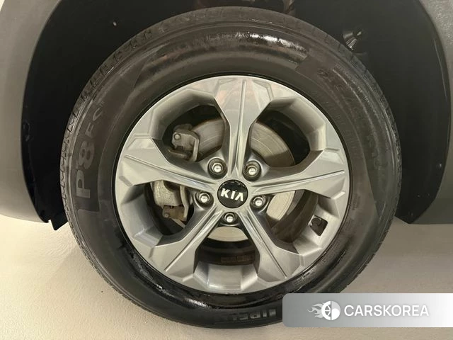 Kia Seltos id 4331340 из Кореи 11
