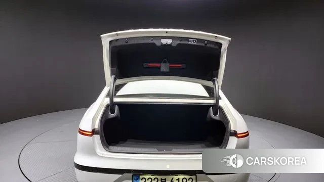 Hyundai Grandeur (GN7) id 3462735 из Кореи 11