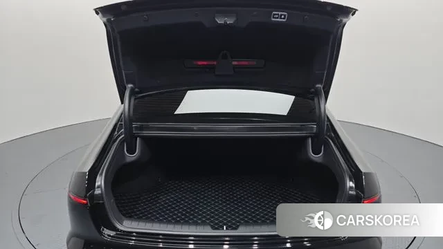 Hyundai Grandeur Hybrid (GN7) id 3523805 из Кореи 11