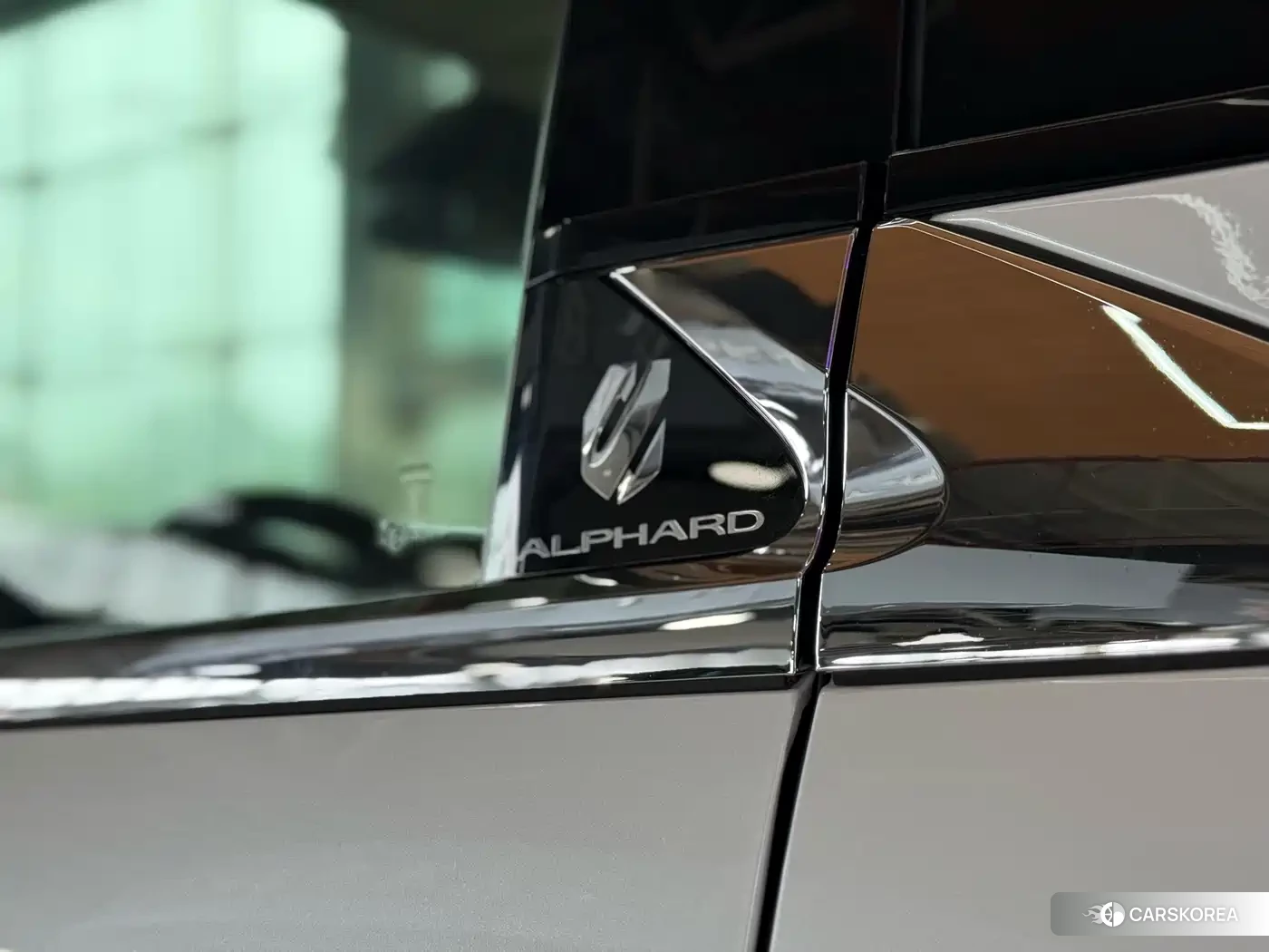 Toyota Alphard id 4547225 из Китая 11