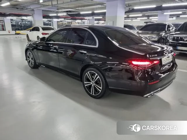 Mercedes-Benz E-Class W213 id 3098147 из Кореи 11