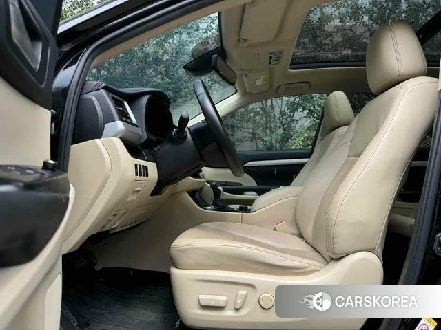 Toyota Highlander id 4262519 из Китая 11