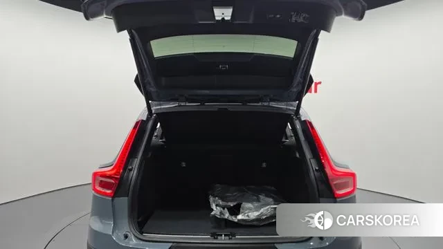 Volvo XC40 id 3384278 из Кореи 11