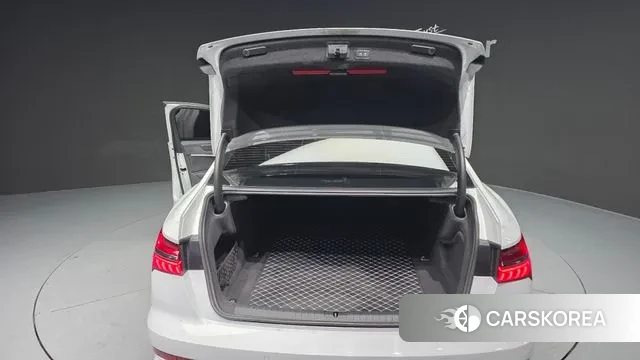 Audi A6 (C8) id 3681702 из Кореи 11