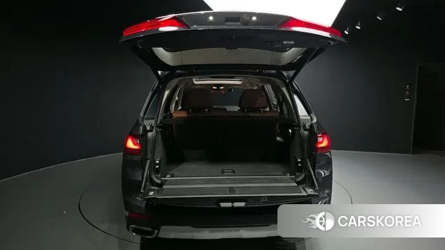 BMW X7 (G07) id 3433256 из Кореи 11