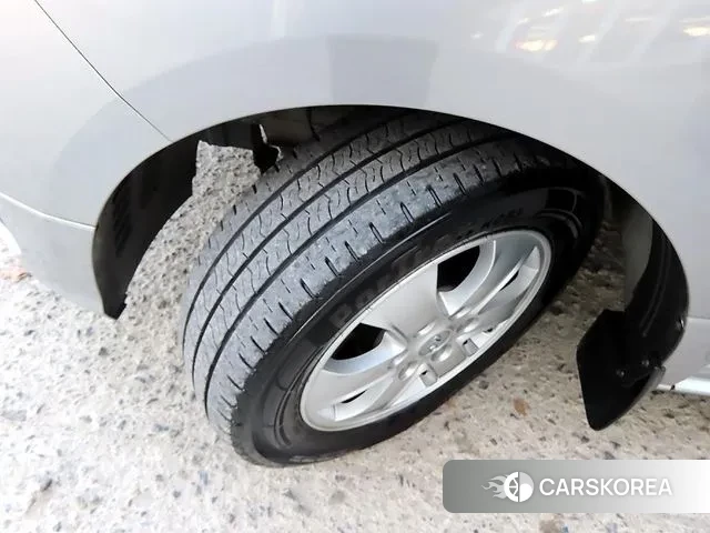 Hyundai The New Grand Starex id 3515349 из Кореи 11