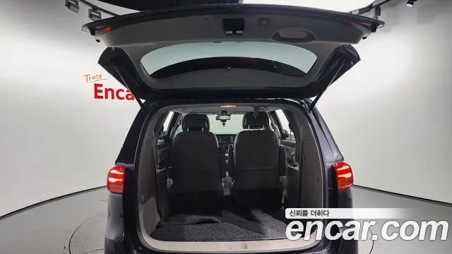 Kia The New Carnival id 2870565 из Кореи 11