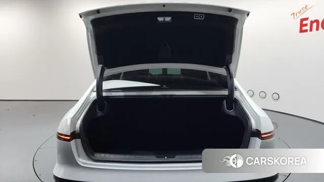 Hyundai Grandeur (GN7) id 3372252 из Кореи 11