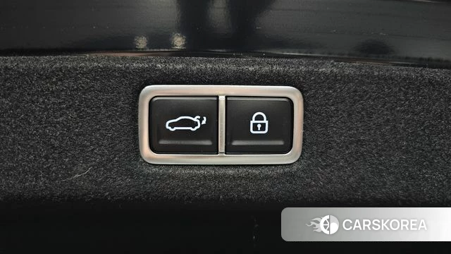 Hyundai Grandeur (GN7) id 4186085 из Кореи 11