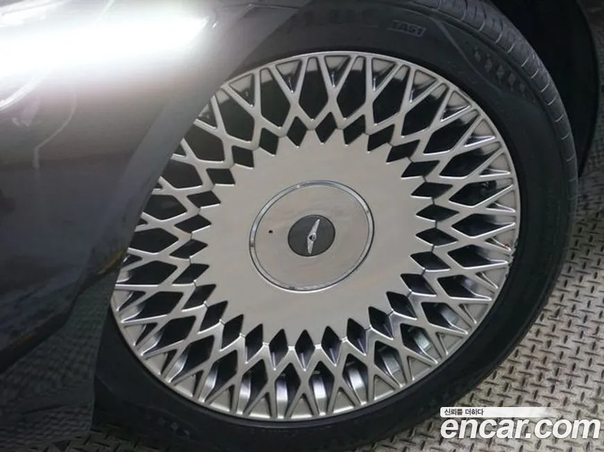 Genesis G90 id 1647769 из Кореи 11