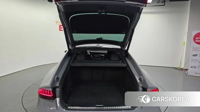 Audi RS7 (4K) id 3933776 из Кореи 11