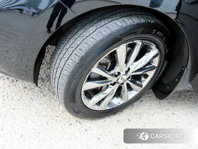 Kia The New Carnival id 4485827 из Кореи 11