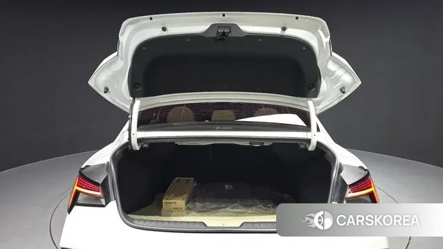 Hyundai The New Avante (CN7) id 3731658 из Кореи 11