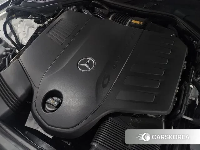 Mercedes-Benz E-Class W214 id 3756836 из Кореи 11