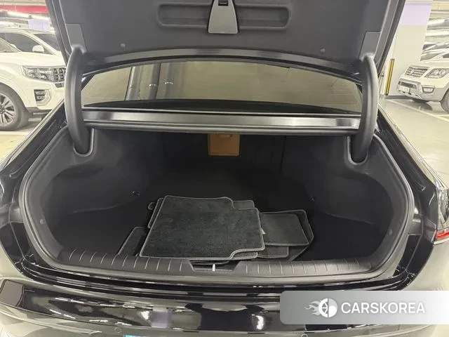 Hyundai Grandeur Hybrid (GN7) id 3410800 из Кореи 11