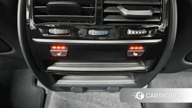 BMW 5 Series (G30) id 3893945 из Кореи 11