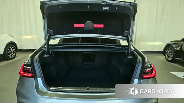 BMW 7 Series (G11) id 3139474 из Кореи 11