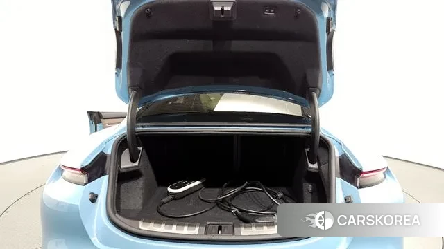 Porsche Taycan id 3264034 из Кореи 11