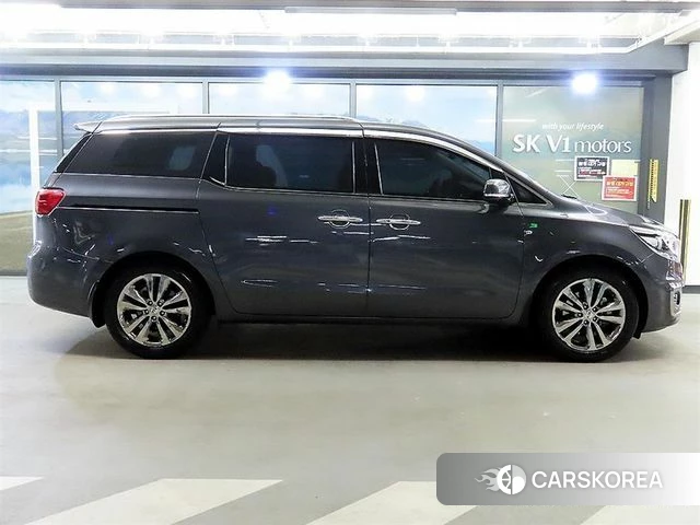 Kia All New Carnival id 4295208 из Кореи 11