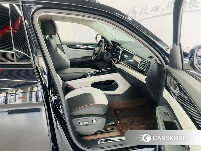 Volkswagen Tourang id 4278707 из Китая 11