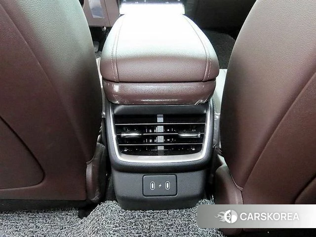 Hyundai Grandeur (GN7) id 4617819 из Кореи 11