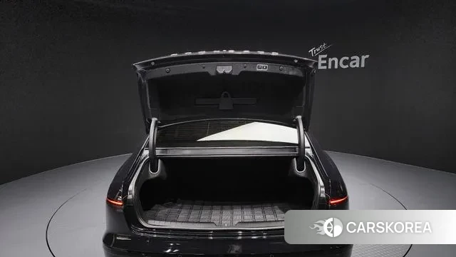 Hyundai Grandeur Hybrid (GN7) id 3341904 из Кореи 11