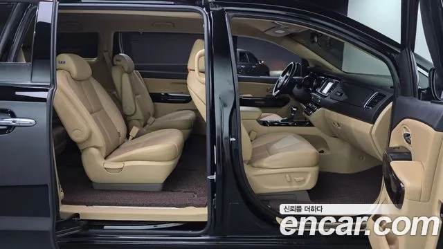 Kia The New Carnival id 2917546 из Кореи 11