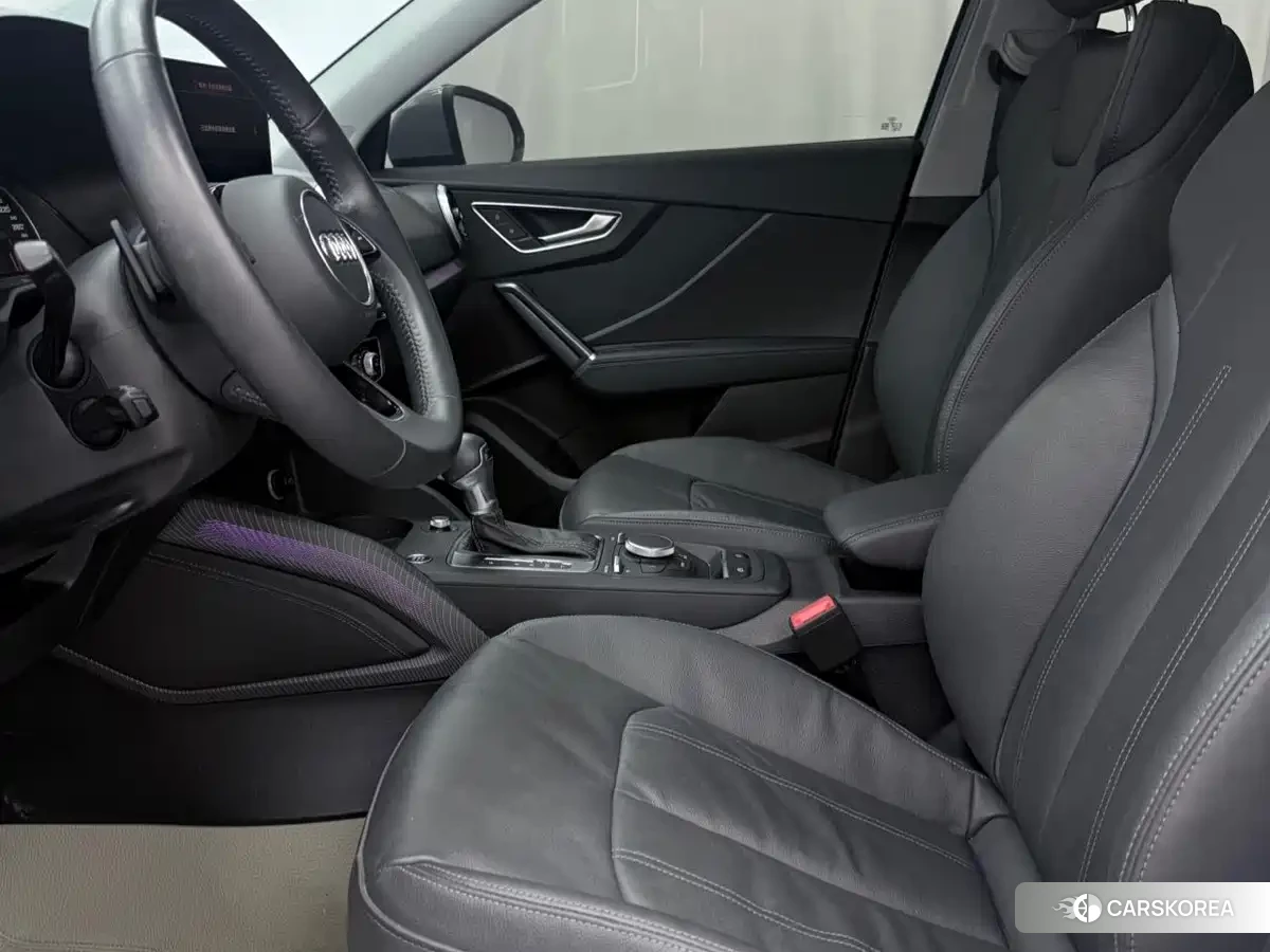 Audi Q2L id 4655261 из Китая 11