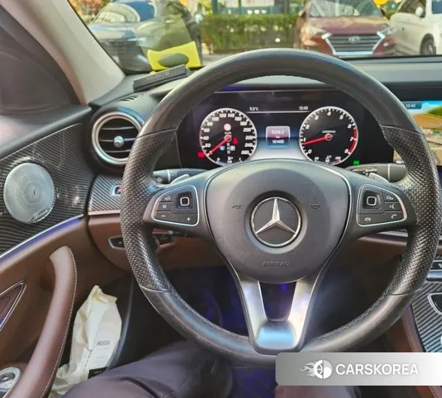 Mercedes-Benz E-Class W213 id 3391750 из Кореи 11