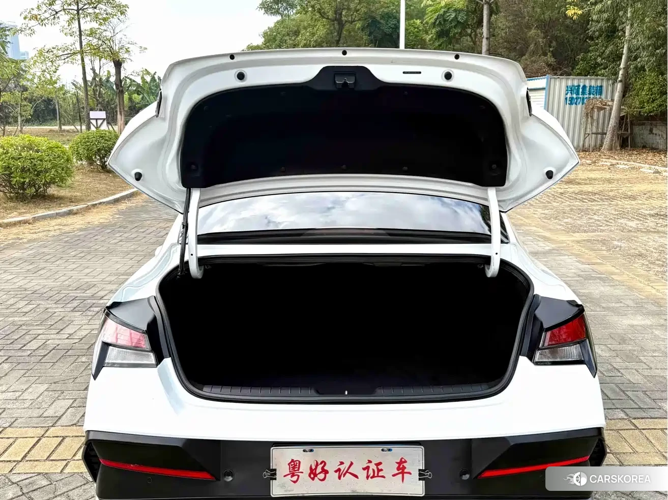 Hyundai Elantra id 4686183 из Китая 12