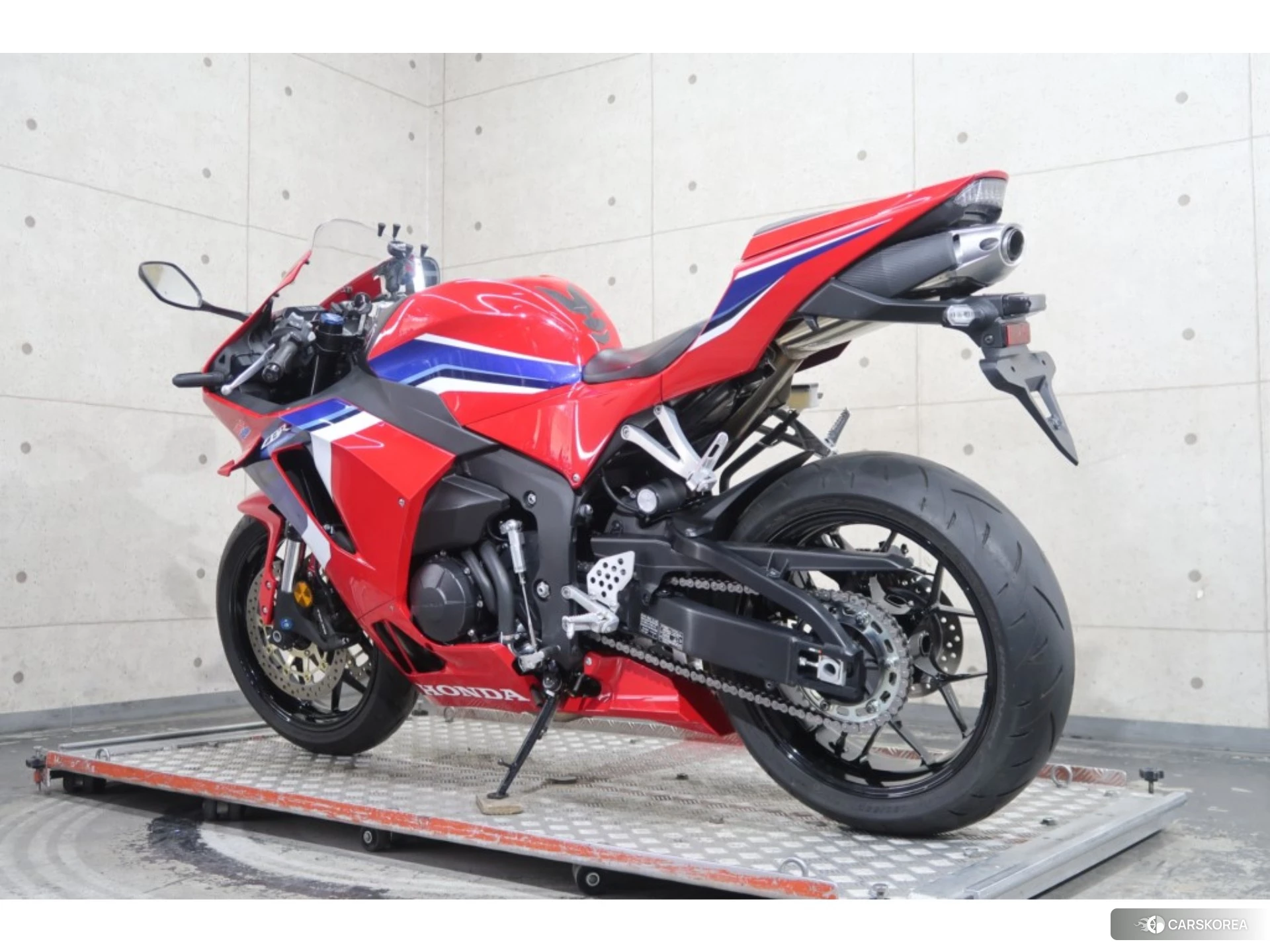 Проданный Honda CBR600RR ABS id 3947848 из Японии, фото 11