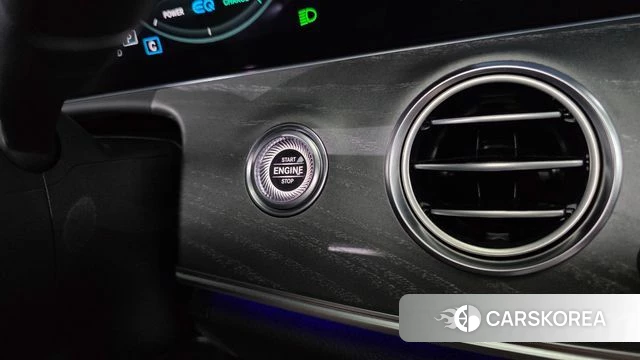 Mercedes-Benz E-Class W213 id 4481220 из Кореи 11