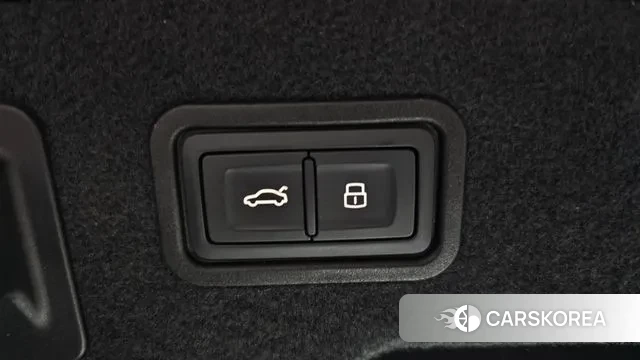 Audi A8 (D5) id 3279748 из Кореи 11