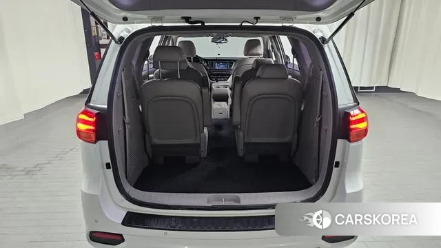 Kia The New Carnival id 3574228 из Кореи 11