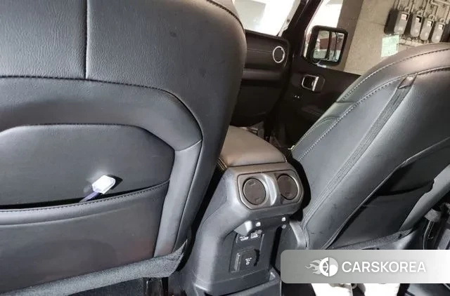 Jeep Wrangler (JL) id 3288072 из Кореи 11